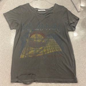 Daydreamer distressed shirt